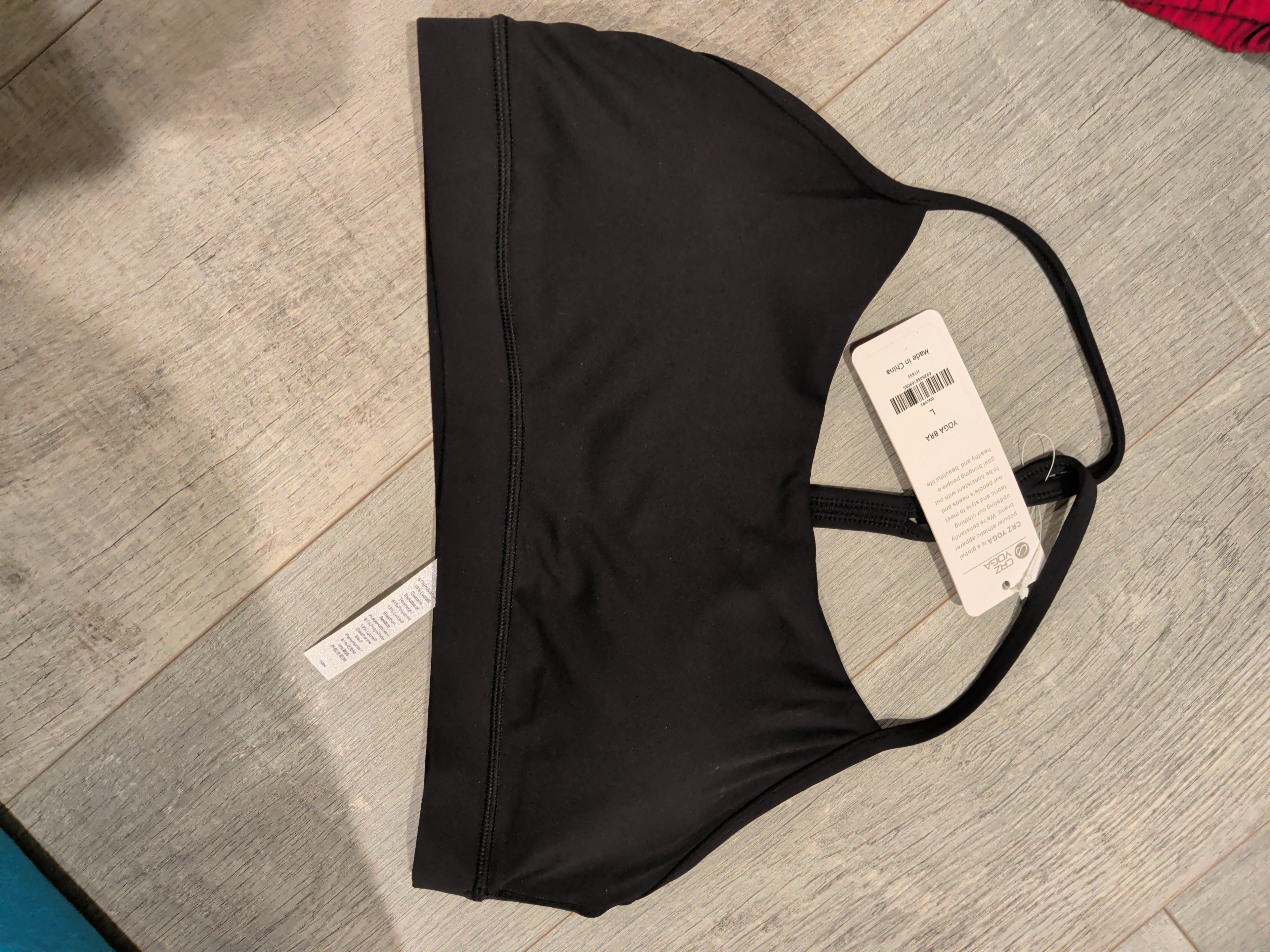 New with tags crazy yoga size large Bra